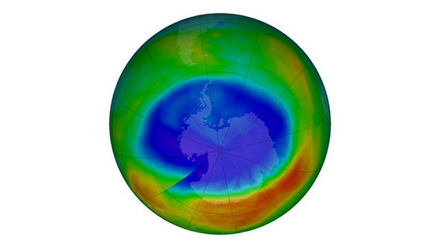 Warm weather behind smaller ozone hole