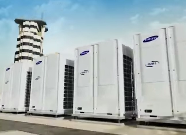 Rv air conditioning & heat pump system