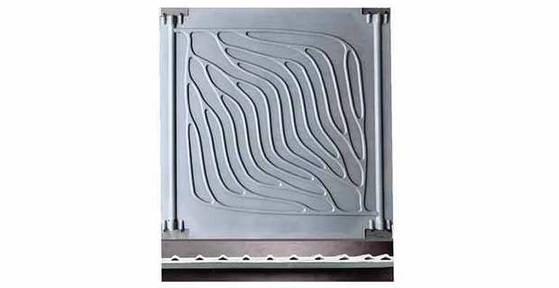 Facade panels as heat sources for heat pumps